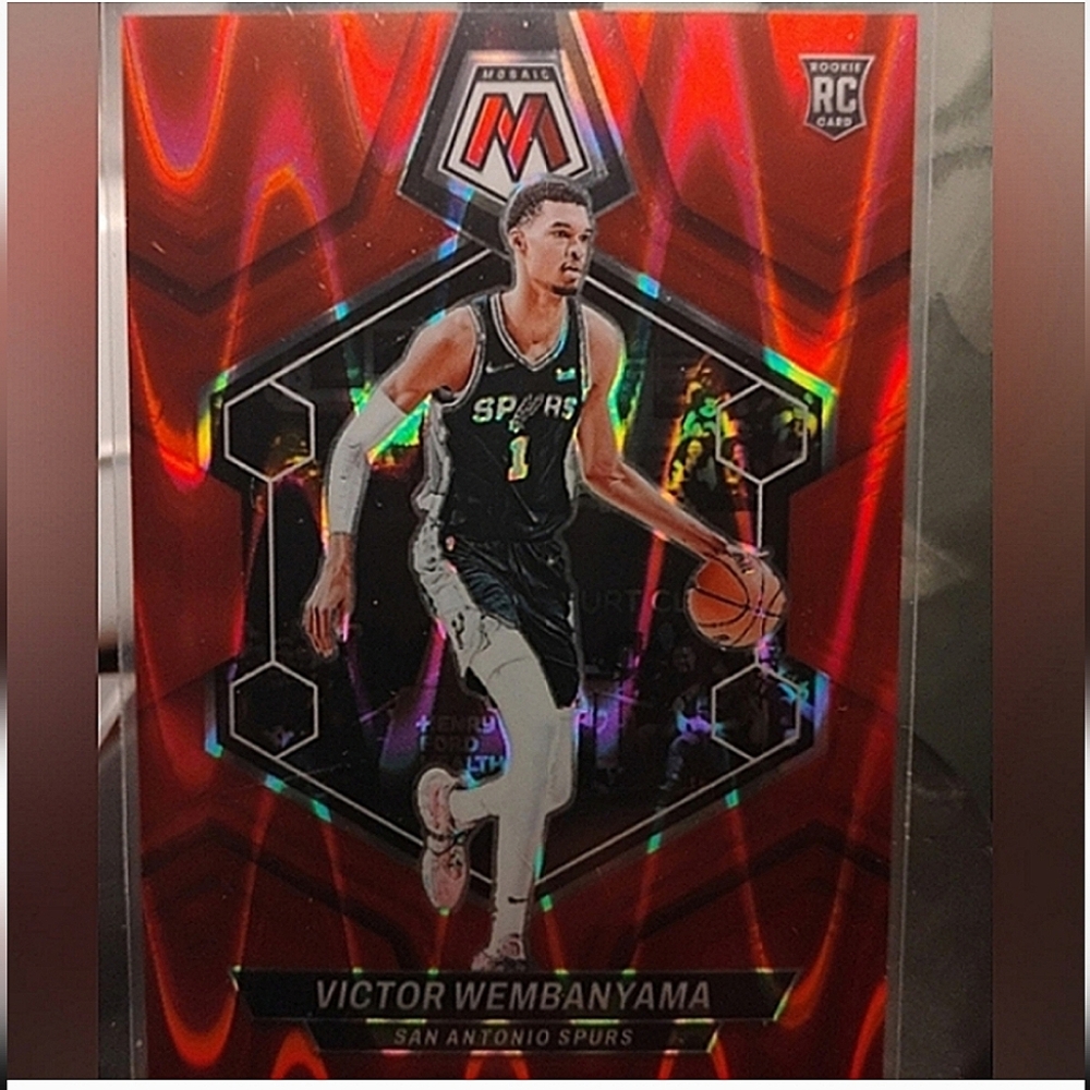 VICTOR WEMBANYAMA | No. 238 | Mosaic | RC | Red & Black Design | Basketball